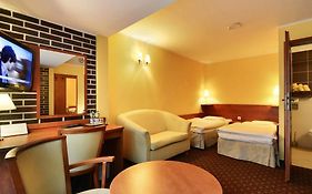 Hotel Restauracja Tajemniczy Ogród